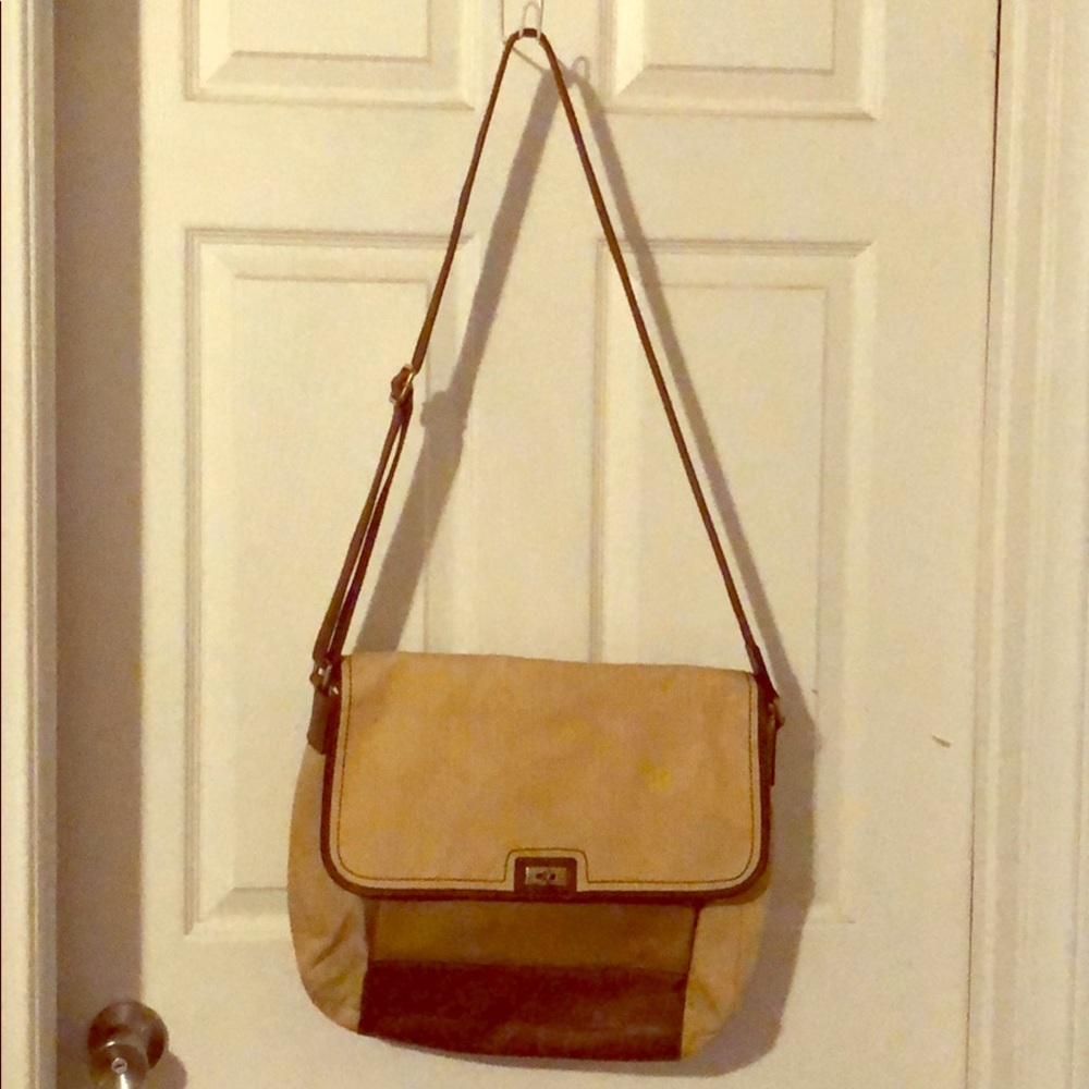 Fossil tan leather book/laptop/tote bag